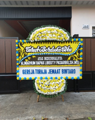 Papan Bunga Duka di Kinal